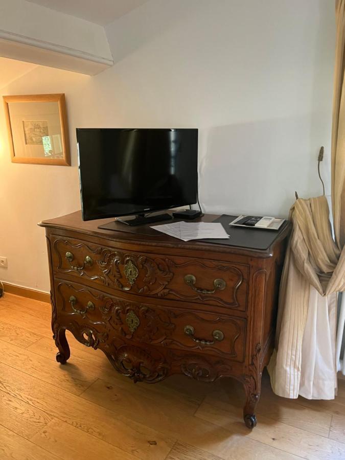 Face Au Palais Bed & Breakfast Авиньон Екстериор снимка